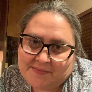 Meet your Posher, Sylvia